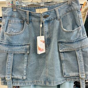 Chelsea & Violet Medium Y2K Denim Cargo Festival Skirt W/Free Necklace Western